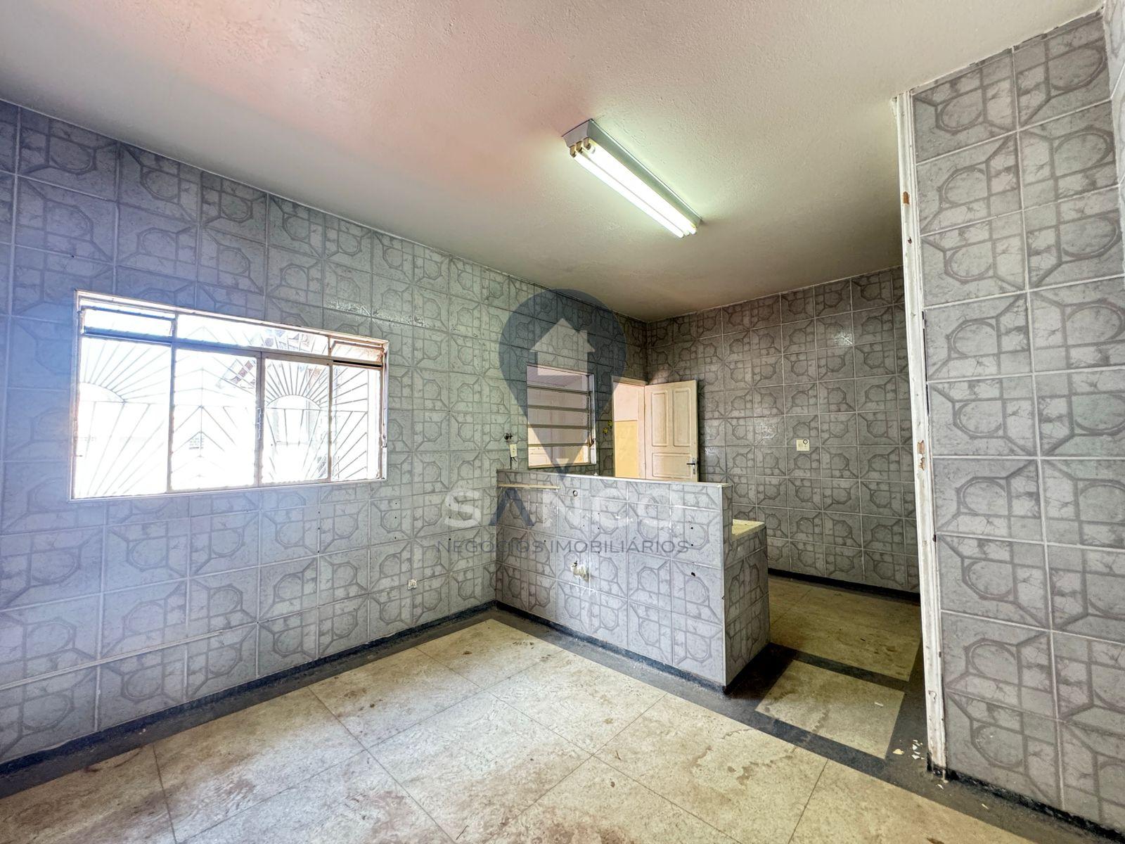 PR&Eacute;DIO COMERCIALPARA VENDA E LOCA&Ccedil;&Atilde;O NO CENTRO DE JUNDIA&Iacute; Rua Baronesa do Japi Jundiaí - 