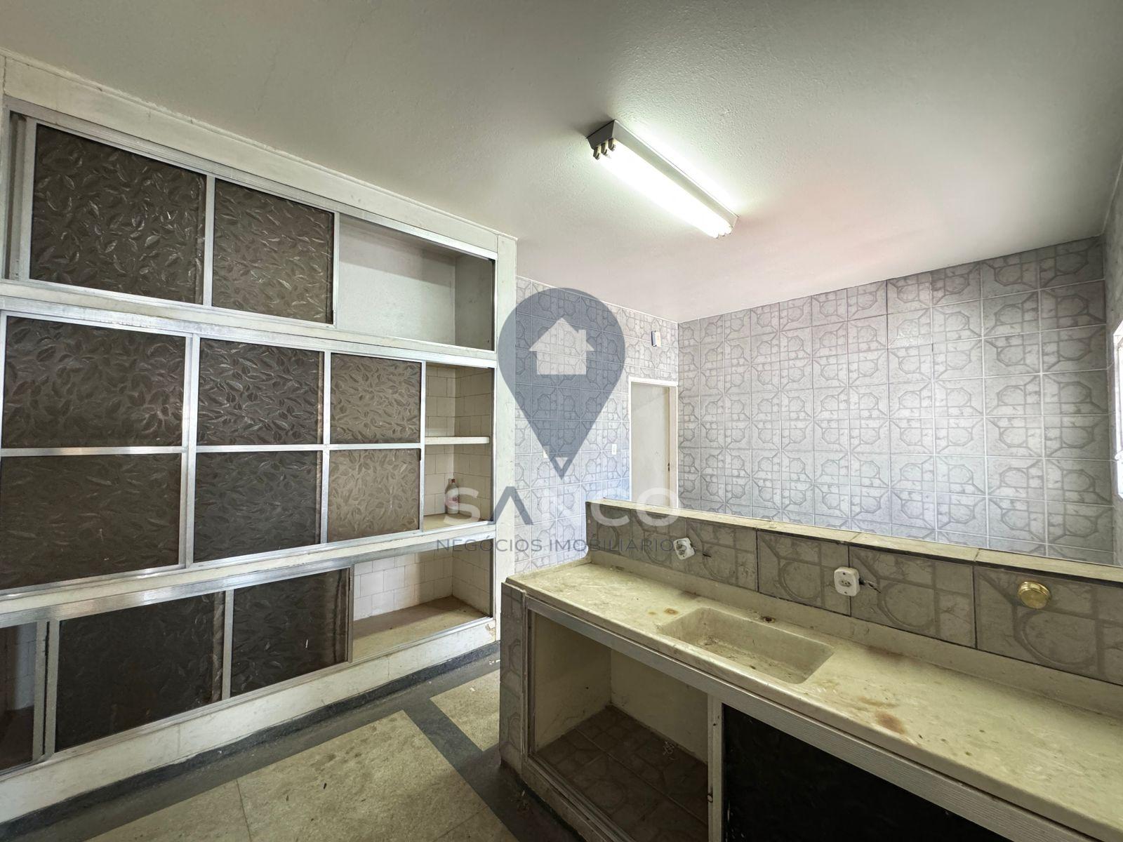 PR&Eacute;DIO COMERCIALPARA VENDA E LOCA&Ccedil;&Atilde;O NO CENTRO DE JUNDIA&Iacute; Rua Baronesa do Japi Jundiaí - 