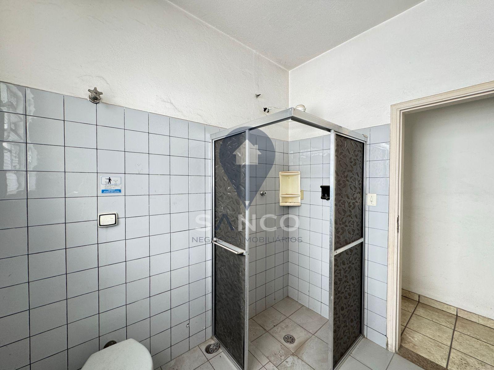 PR&Eacute;DIO COMERCIALPARA VENDA E LOCA&Ccedil;&Atilde;O NO CENTRO DE JUNDIA&Iacute; Rua Baronesa do Japi Jundiaí - 