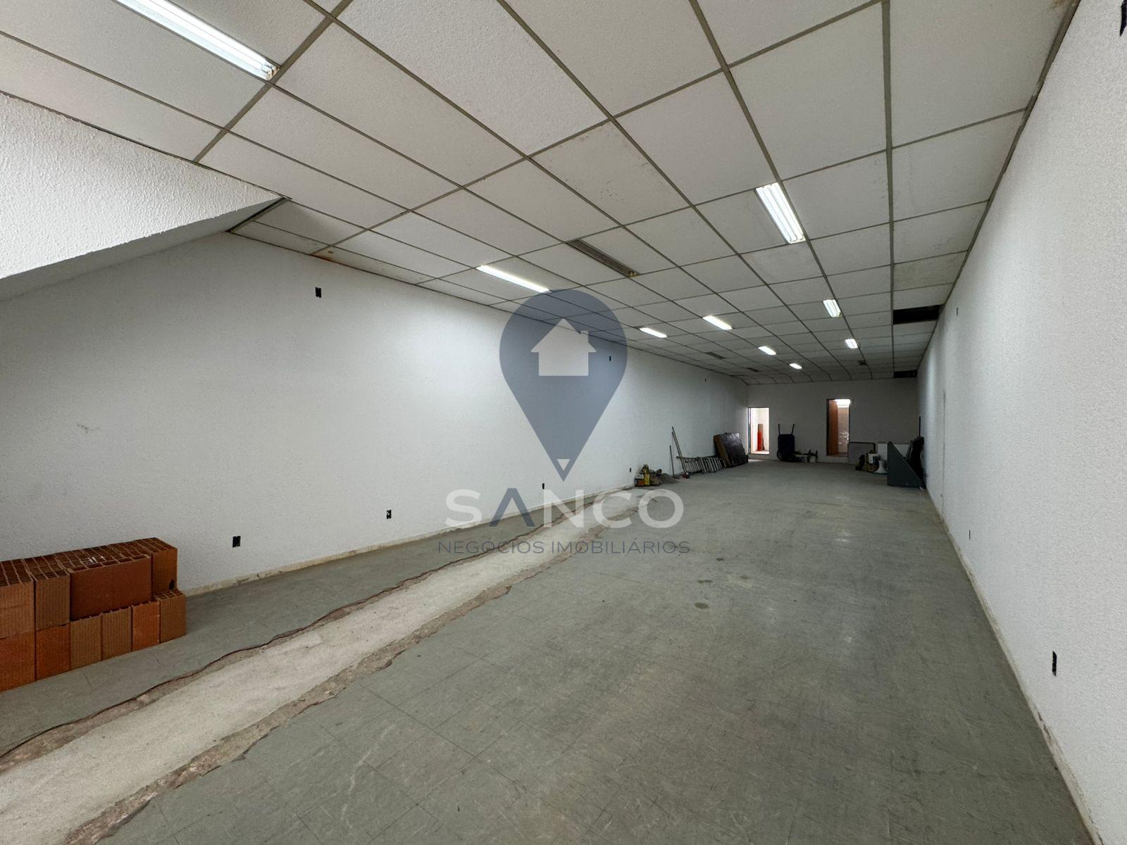 PR&Eacute;DIO COMERCIALPARA VENDA E LOCA&Ccedil;&Atilde;O NO CENTRO DE JUNDIA&Iacute; Rua Baronesa do Japi Jundiaí - 