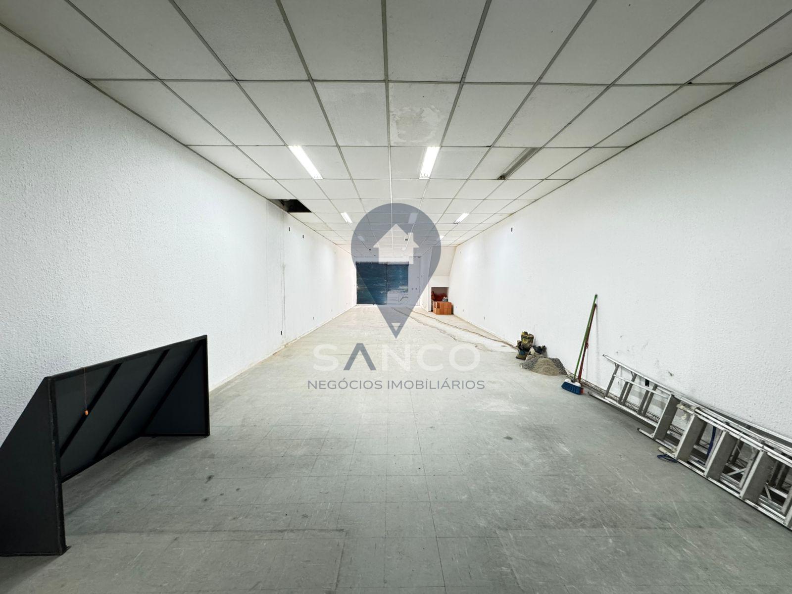 PR&Eacute;DIO COMERCIALPARA VENDA E LOCA&Ccedil;&Atilde;O NO CENTRO DE JUNDIA&Iacute; Rua Baronesa do Japi Jundiaí - 