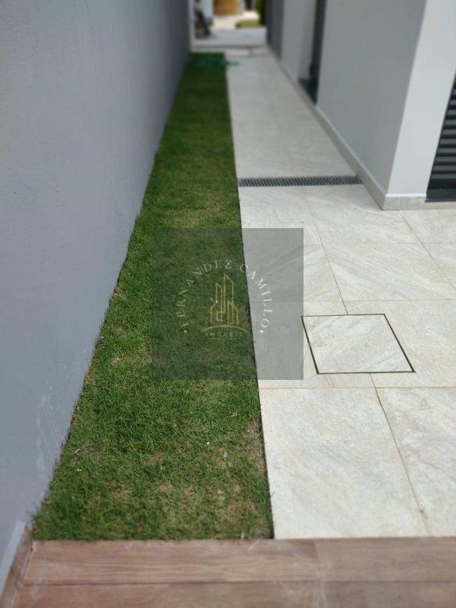 CONDOMÍNIO MOSAICO ESSENCE CASA PRONTA PARA MORAR Rua Antônio Galvão Morroni Mogi das Cruzes - 