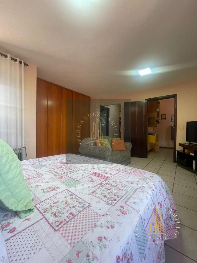 Casa em &aacute;rea nobre de Mogi das cruzes Rua Professor Herval Brasil Mogi das Cruzes - 