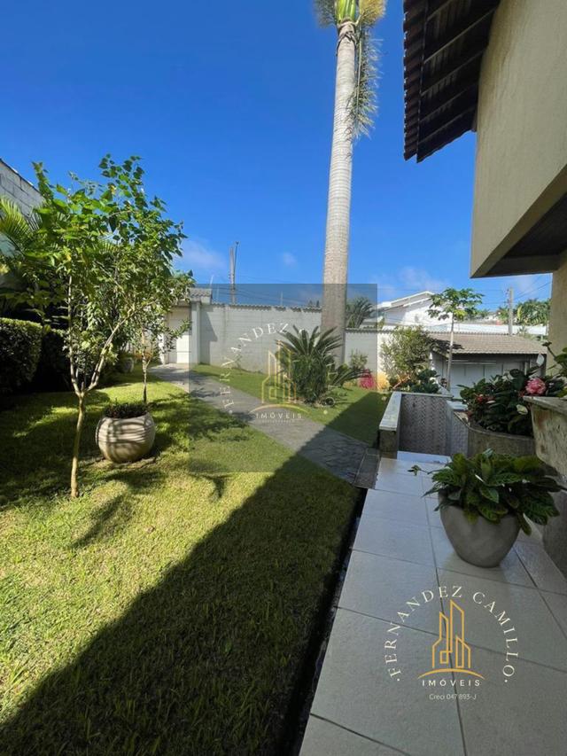 Casa em &aacute;rea nobre de Mogi das cruzes Rua Professor Herval Brasil Mogi das Cruzes - 