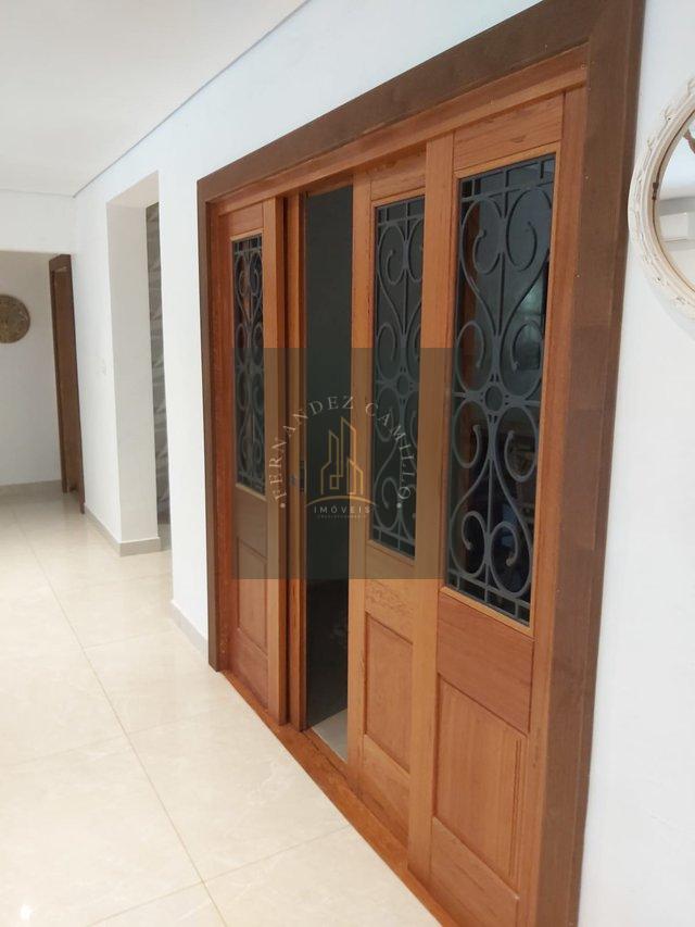 10 ALQUEIRES/ CASA SEDE 1.000m2 alto padrão/ CASA CASEIRO 100m2/ CASA PORTARIA 110m2 ESTRADA OSSAMU IKENORI Mogi das Cruzes - 