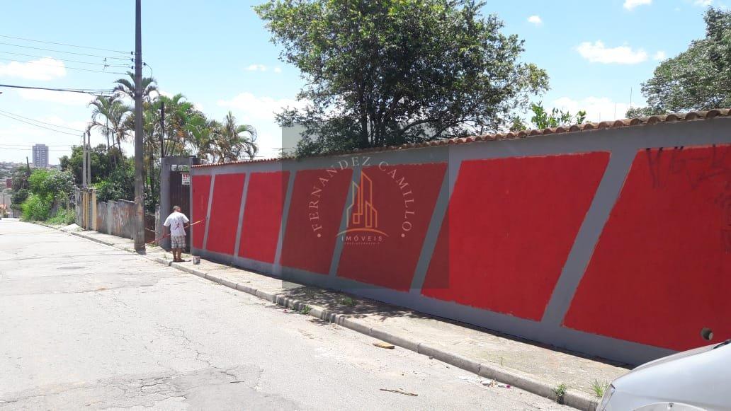 CHÁCARA 1.560M2 COM RESIDÊNCIA + GALPÃO 130M2 / EM ÁREA URBANA / DOC.100% Rua Waldir Carrião Soares Mogi das Cruzes - 