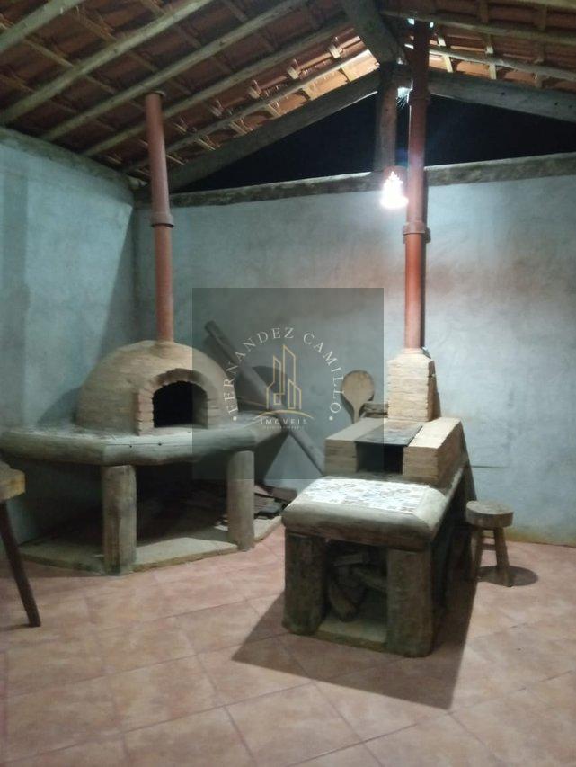 BEIJA FLOR / ITAPETI CHÁCARA 5000 M2 COM RESIDÊNCIA, PISCINA COM SPA, SALÃO DE FESTA ESTRADA DOS GODOY  Mogi das Cruzes - 