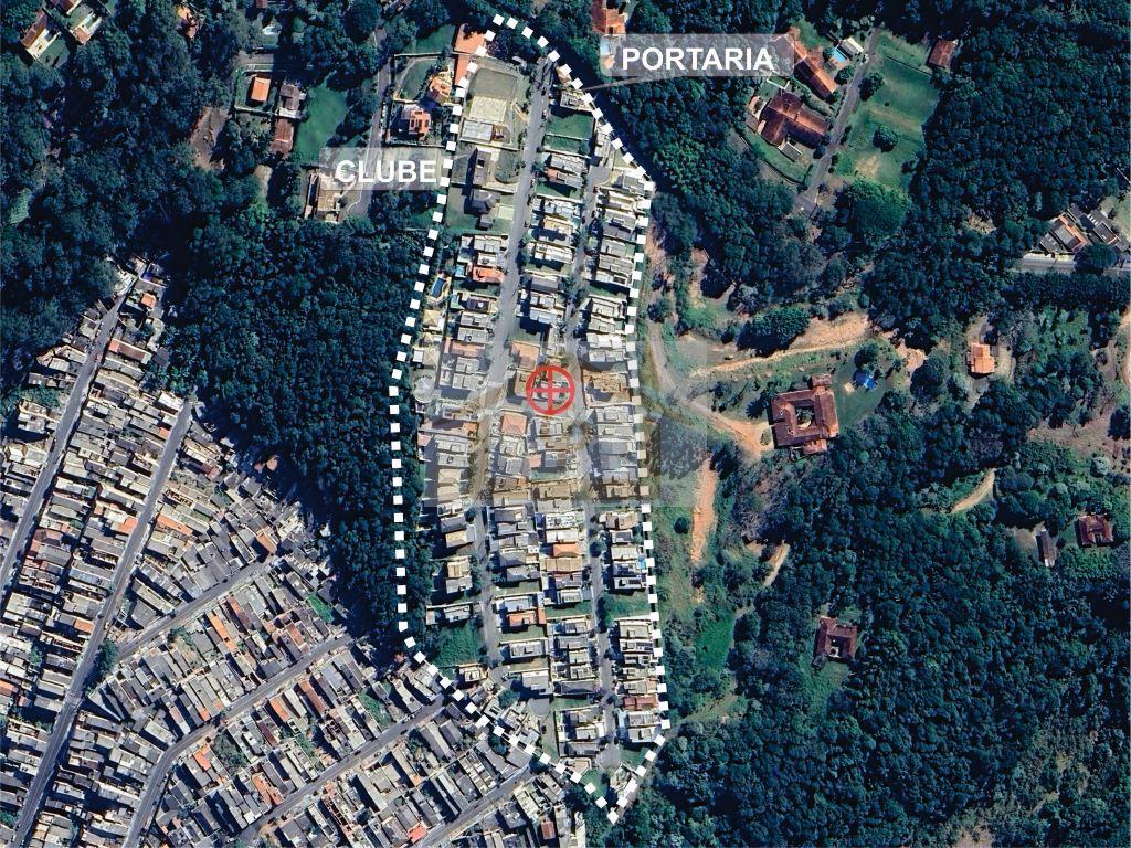 Casa T&eacute;rrea, 2 quartos sendo um su&iacute;te , condom&iacute;nio com Clube, 3 vagas Estrada Carlos Antônio Pereira de Castro Cotia - 