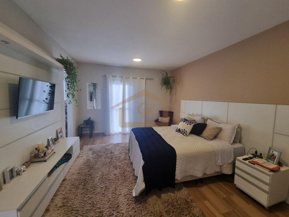 Residencial com clube, casa com 4 quartos, sendo 3 suítes, 6 vagas Alameda Murilo Robles Escolástico Cotia - 