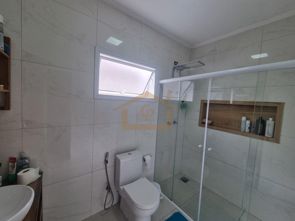 Residencial com clube, casa com 4 quartos, sendo 3 suítes, 6 vagas Alameda Murilo Robles Escolástico Cotia - 