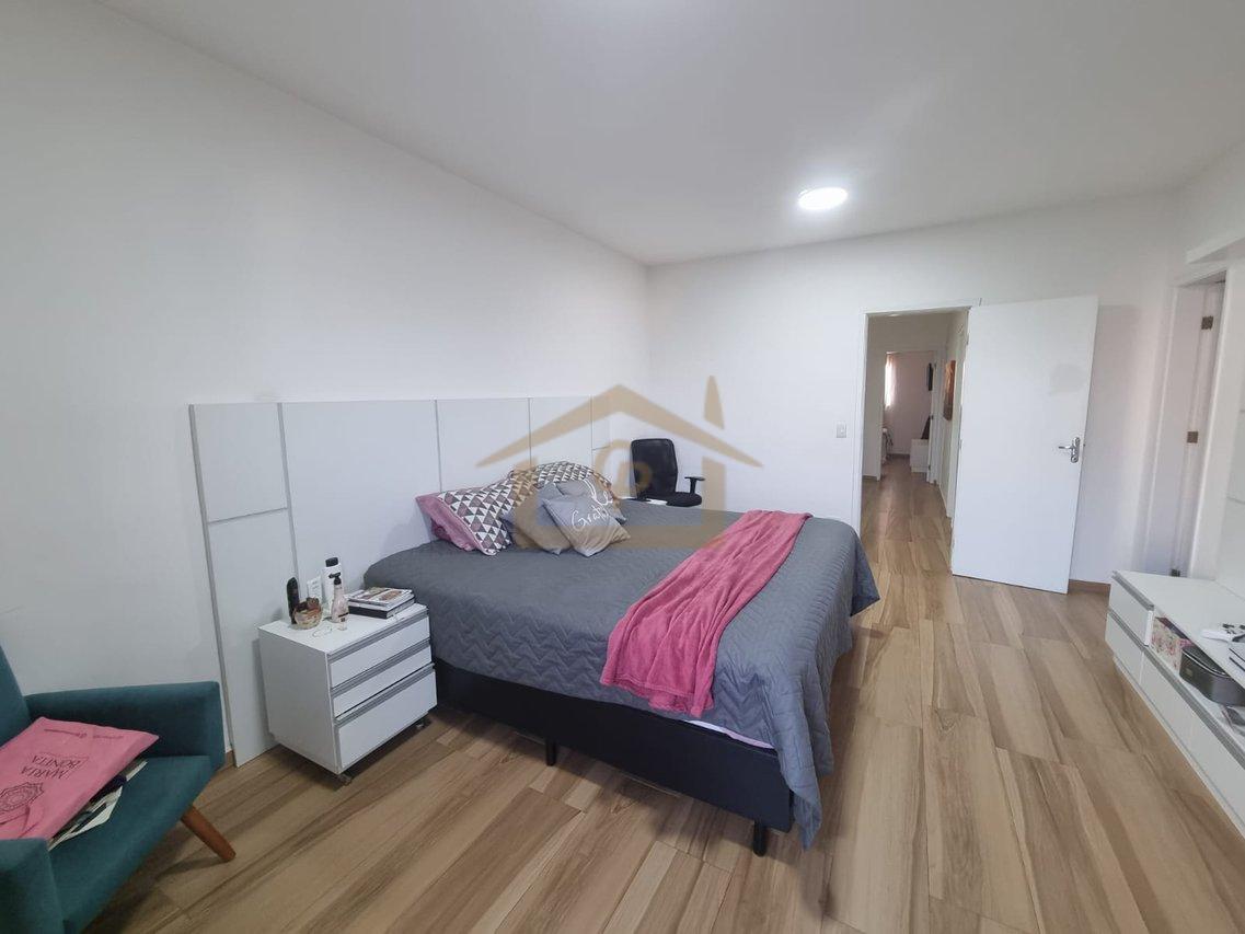 Residencial com clube, casa com 4 quartos, sendo 3 suítes, 6 vagas Alameda Murilo Robles Escolástico Cotia - 
