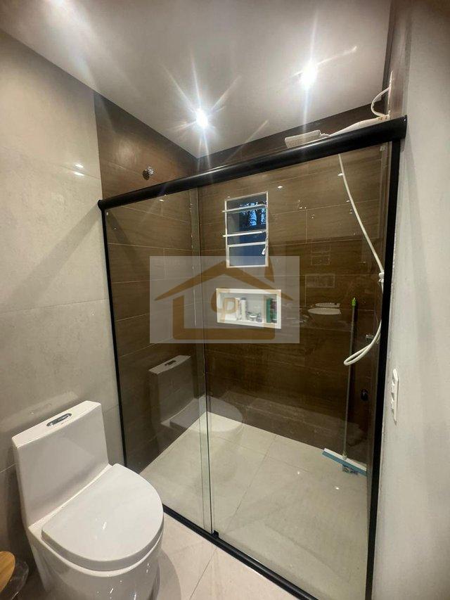 Casa com 4 dormitórios e piscina em terreno de 940 metros Rua Guilherme de Almeida Cotia - 