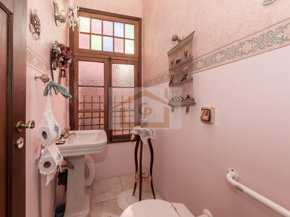 Casa inspirada na região Italiana da Toscana , 4 suítes *escritório, 4 vagas Rua Diamante Jandira - 