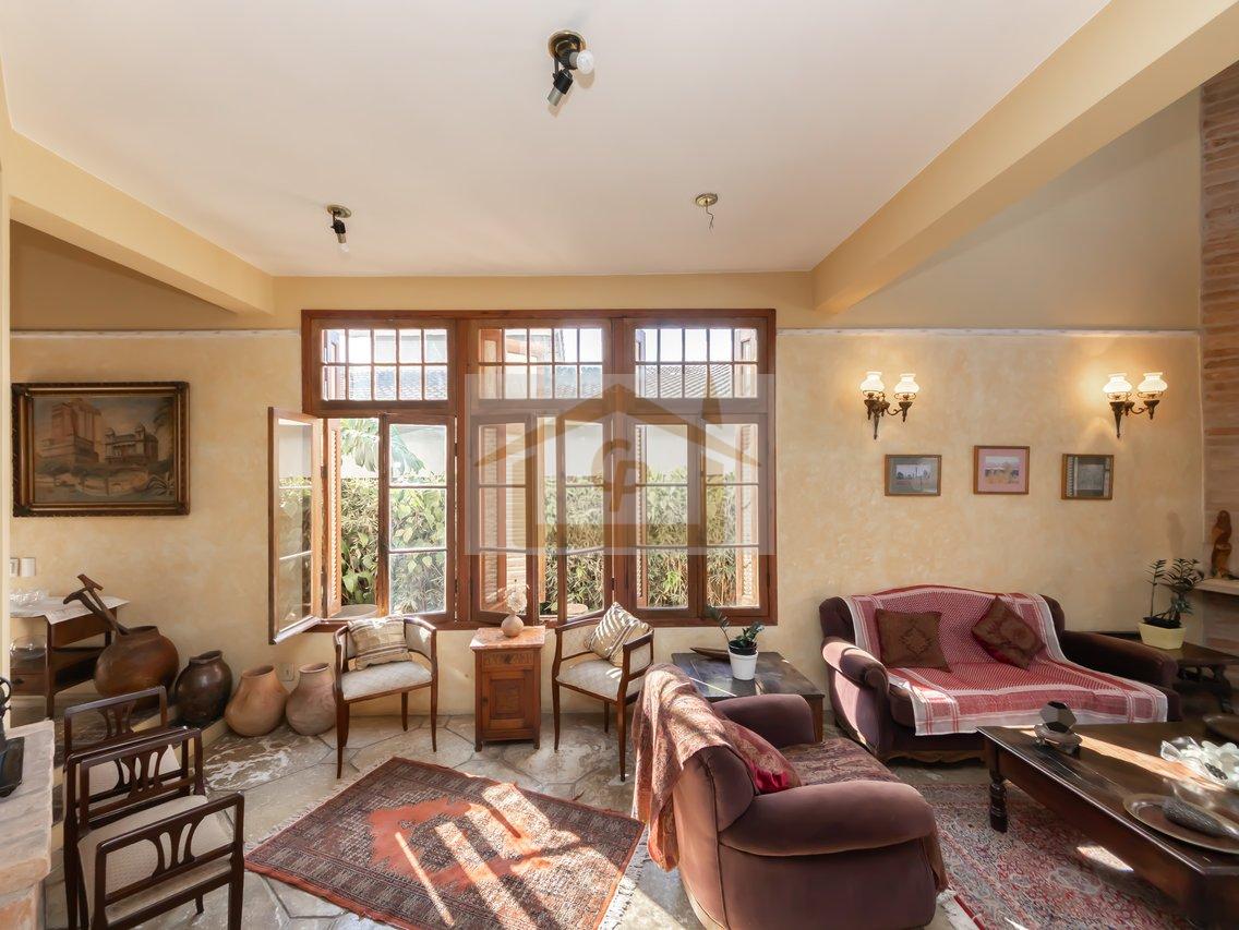 Casa inspirada na região Italiana da Toscana , 4 suítes *escritório, 4 vagas Rua Diamante Jandira - 