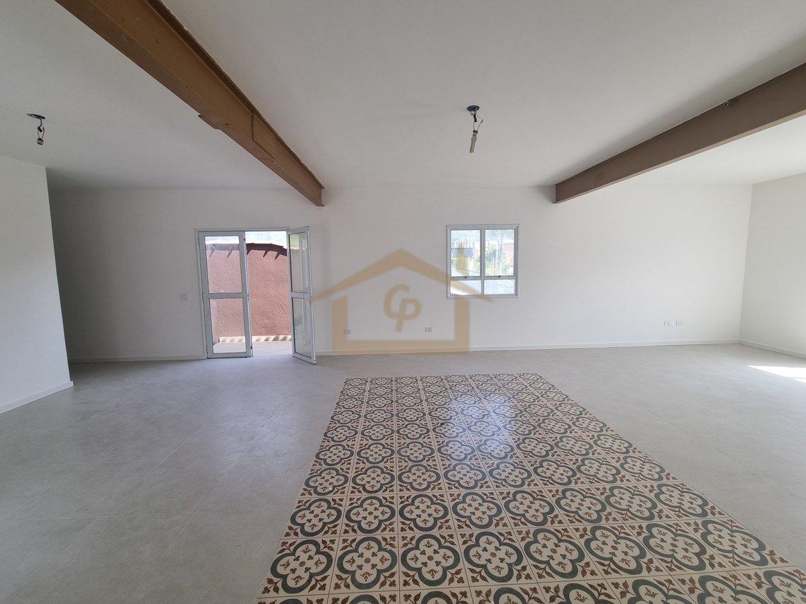 Casa na região Granja Viana, *Térrea , 3 suítes, 4 vagas Alameda Lírios do Vale Cotia - 