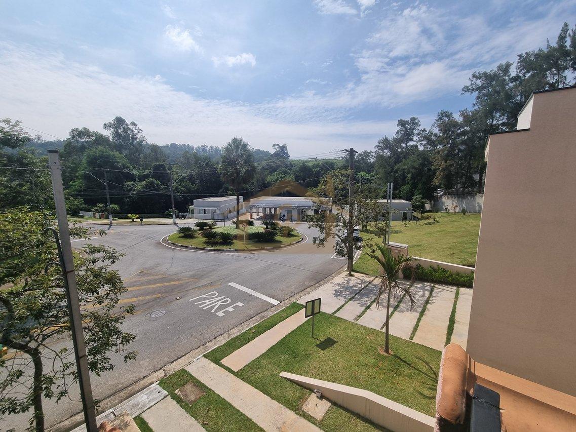 Casa na região Granja Viana, *Térrea , 3 suítes, 4 vagas Alameda Lírios do Vale Cotia - 