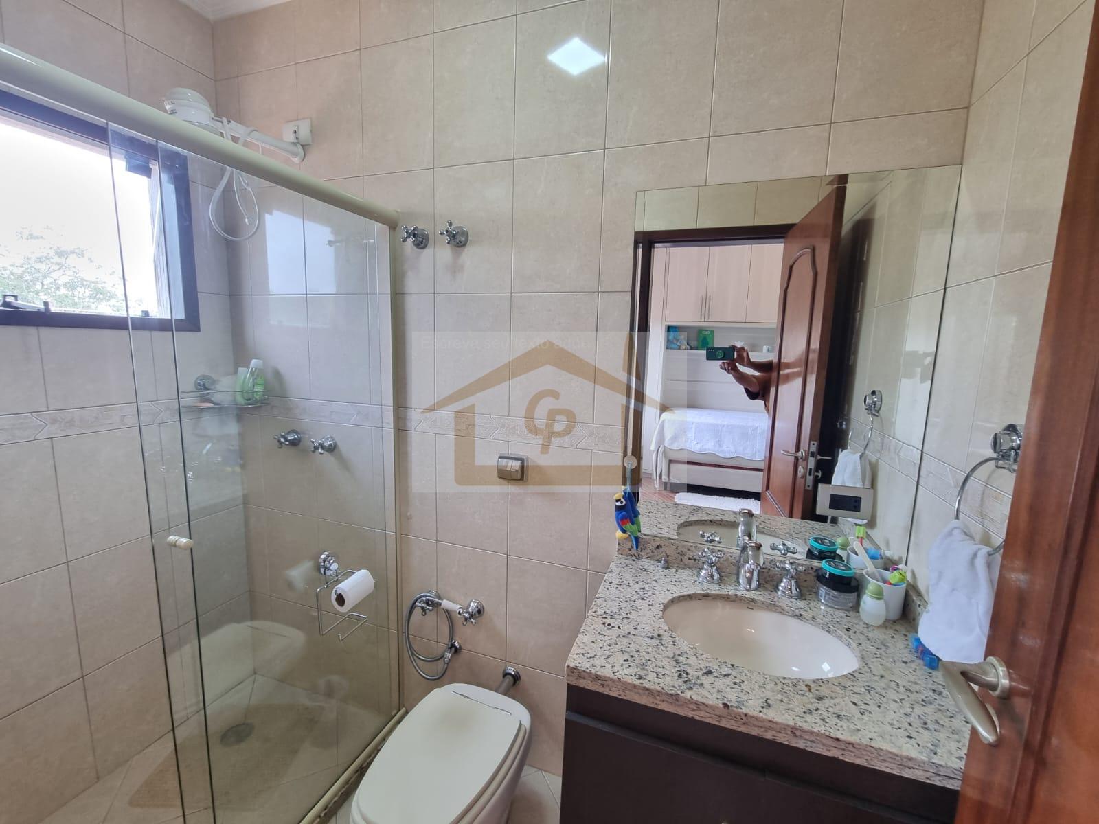 Casa, 3 quartos, 289 m² - Foto 28