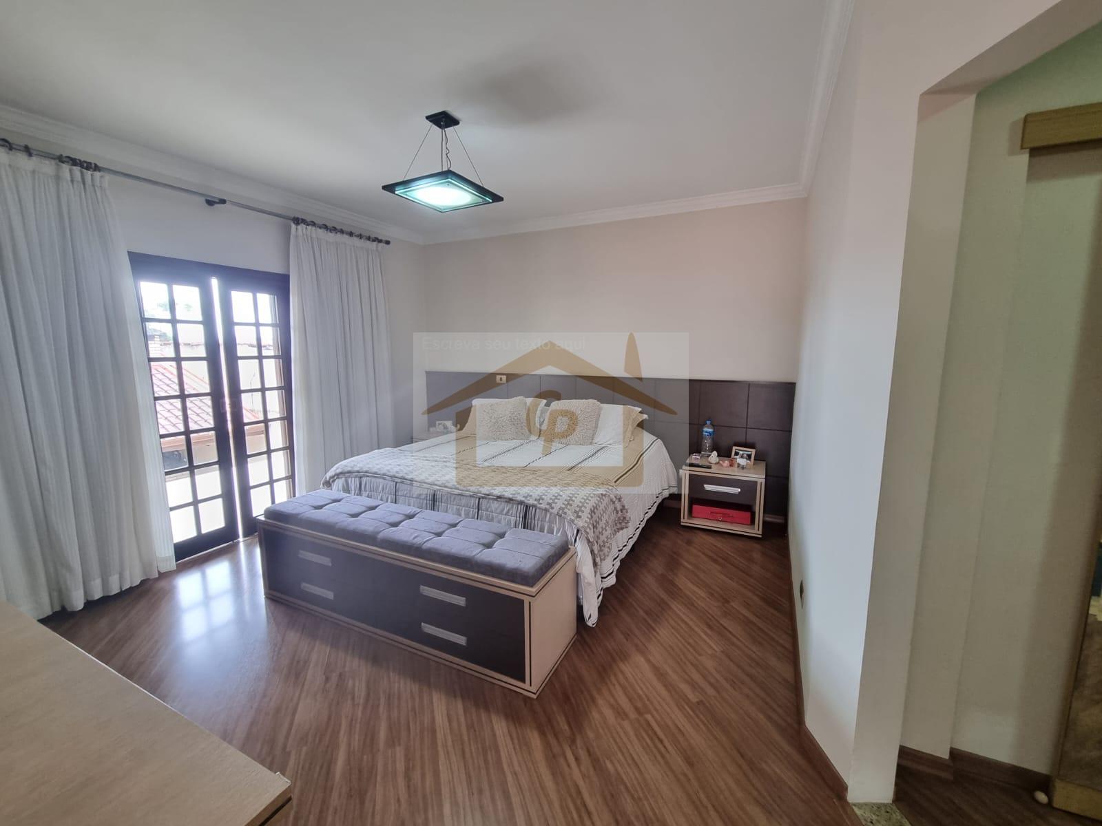 Casa, 3 quartos, 289 m² - Foto 17