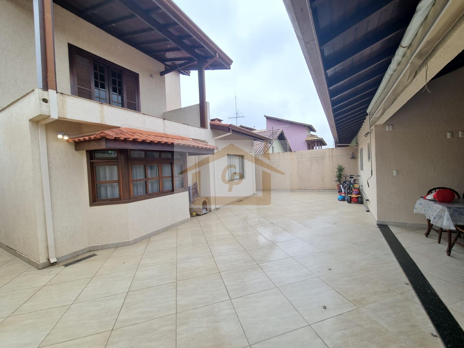 Casa, 3 quartos, 289 m² - Foto 37