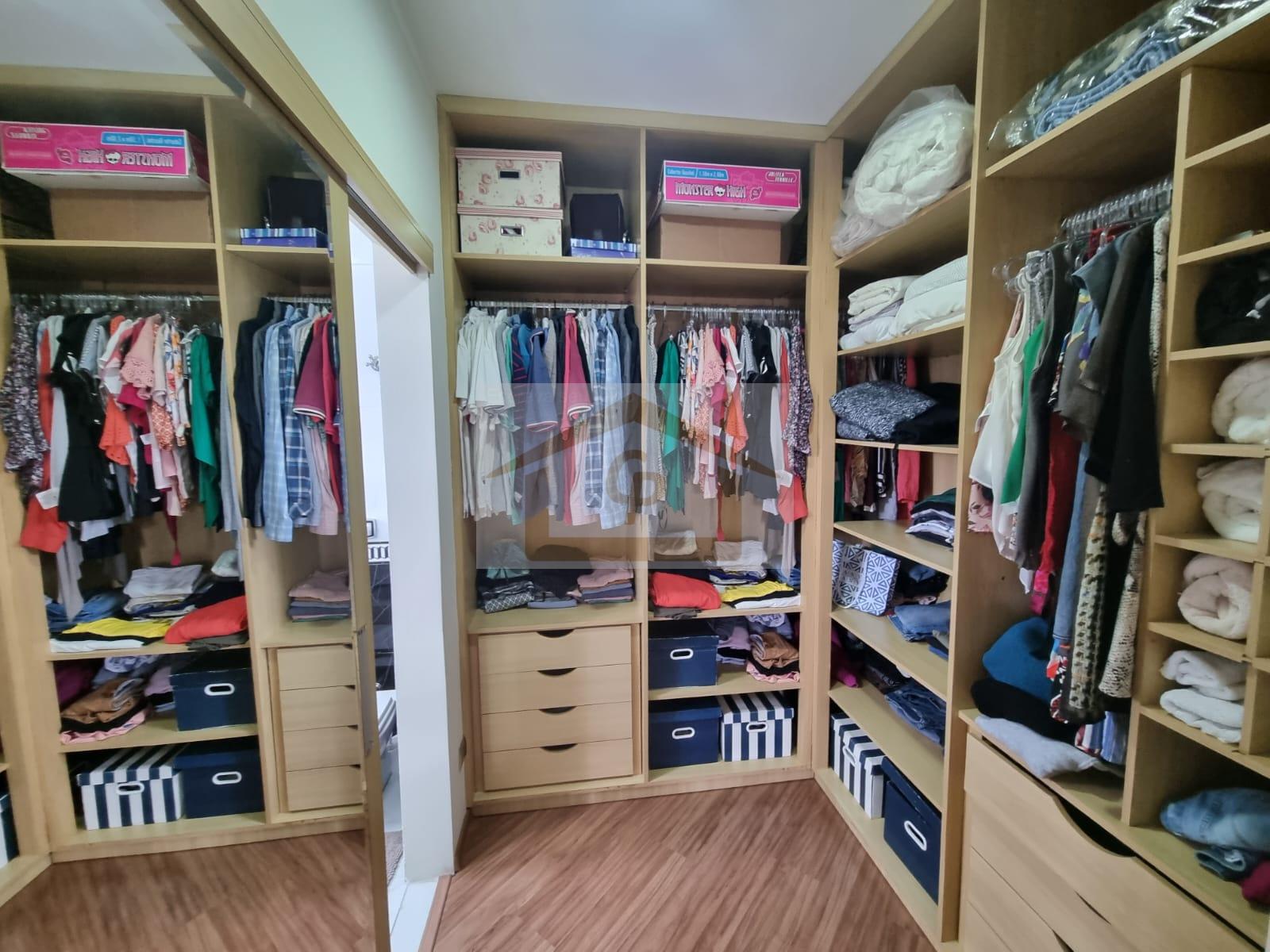 Casa, 3 quartos, 289 m² - Foto 19