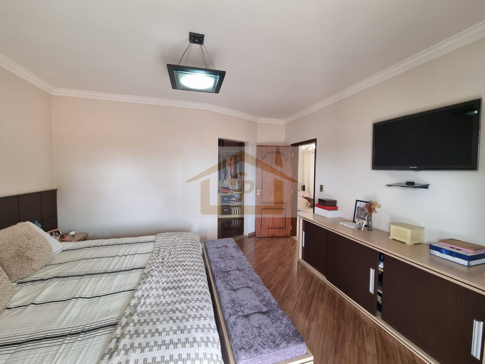 Casa, 3 quartos, 289 m² - Foto 18