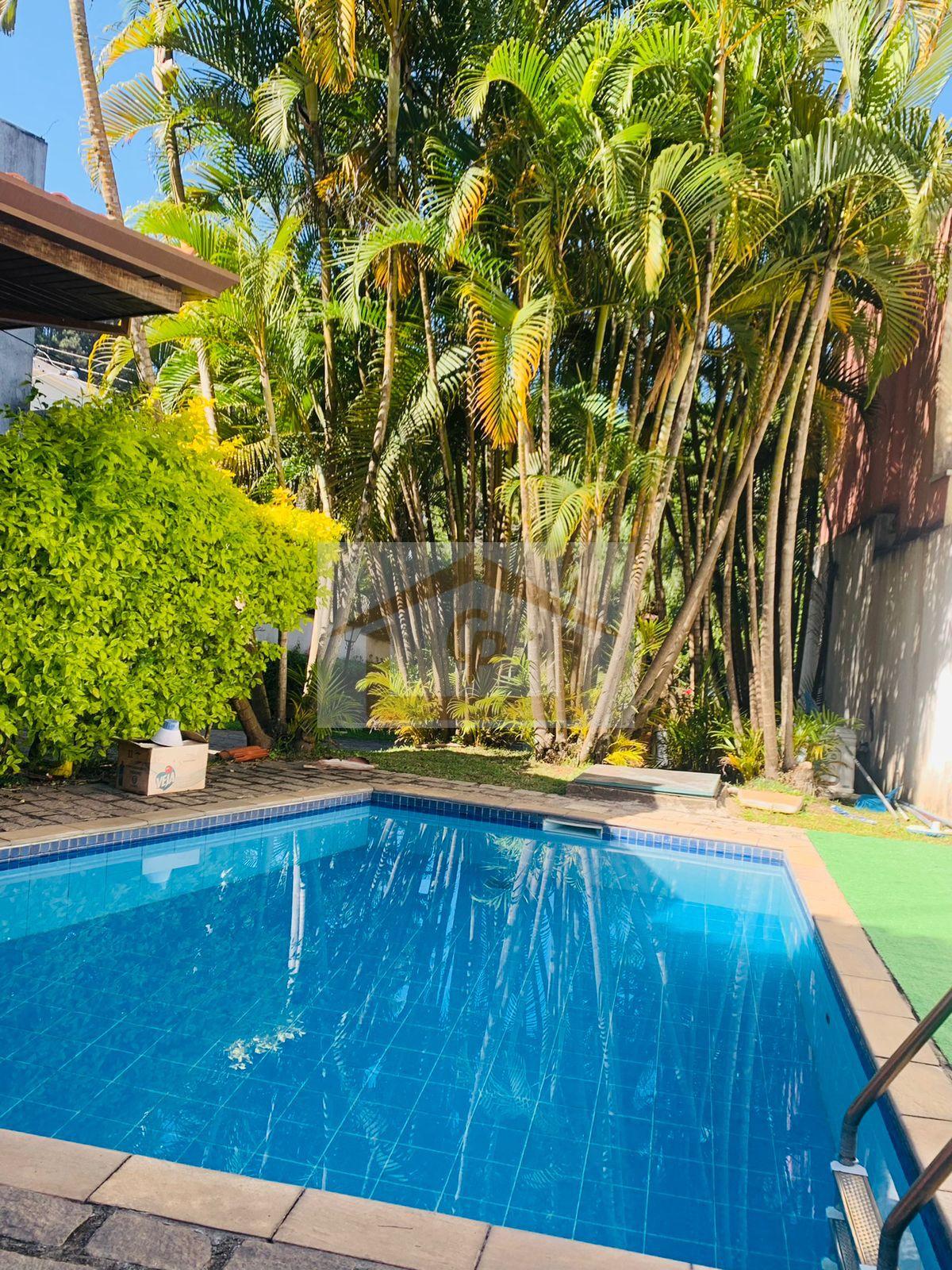 Casa, 4 quartos, 350 m² - Foto 1