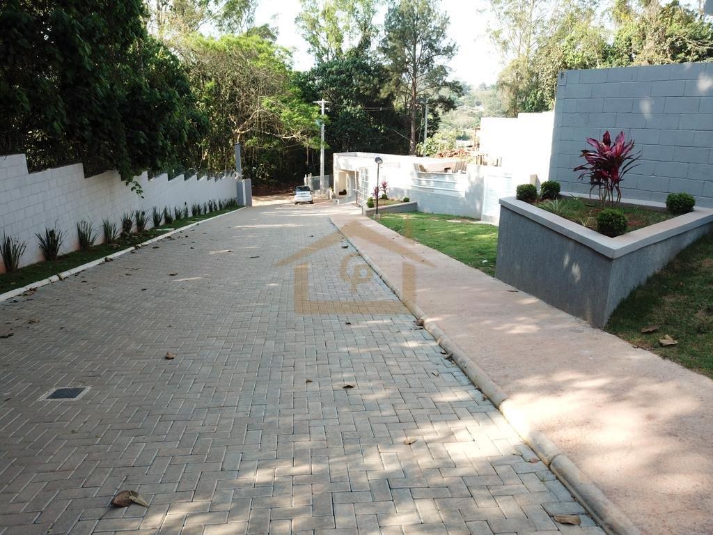 Pronto! Morada Verde! Residencial com 36 casas, 3 quartos, 2 vagas Rua dos Engenheiros Cotia - 