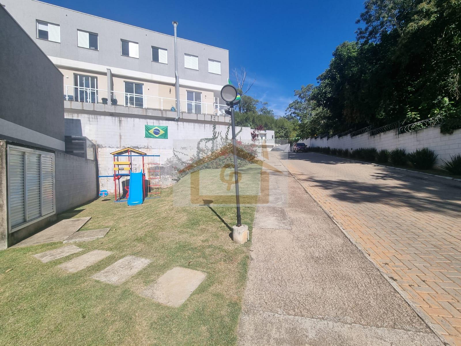 Pronto! Morada Verde! Residencial com 36 casas, 3 quartos, 2 vagas Rua dos Engenheiros Cotia - 