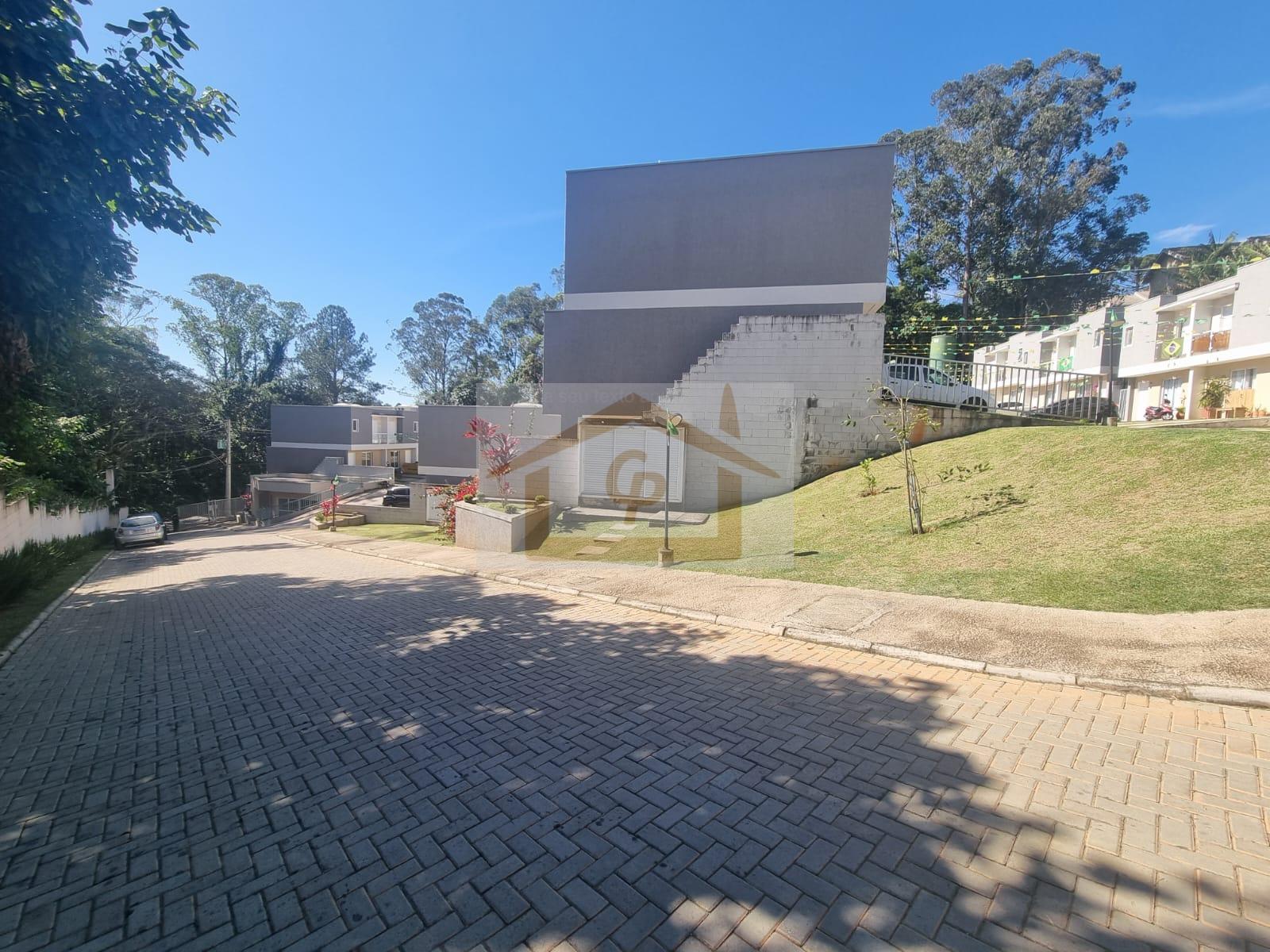 Pronto! Morada Verde! Residencial com 36 casas, 3 quartos, 2 vagas Rua dos Engenheiros Cotia - 