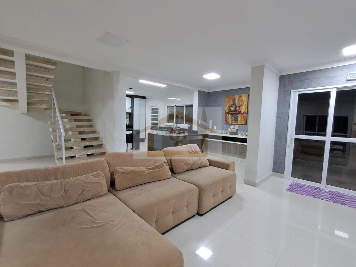 3 amplas su&iacute;tes repleta de arm&aacute;rios, sendo duas avarandadas com vista espetacular, 4 vagas Alameda Sabiá Itapevi - 