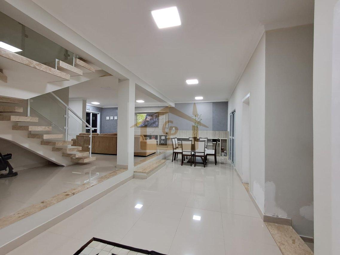 3 amplas su&iacute;tes repleta de arm&aacute;rios, sendo duas avarandadas com vista espetacular, 4 vagas Alameda Sabiá Itapevi - 