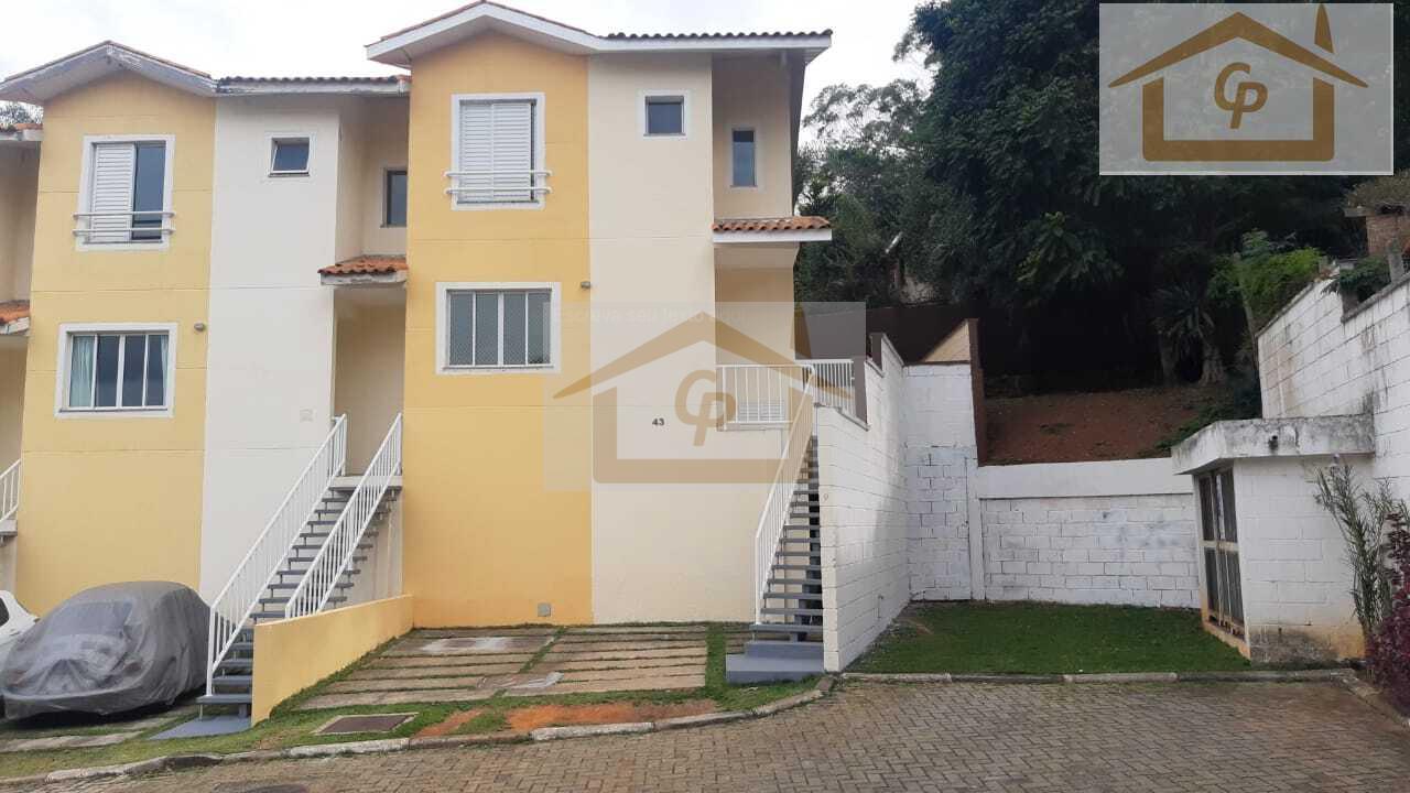 Casa com corredor lateral, 3 quartos sendo um su&iacute;te, 2 vagas Estrada do Capuava Cotia - 