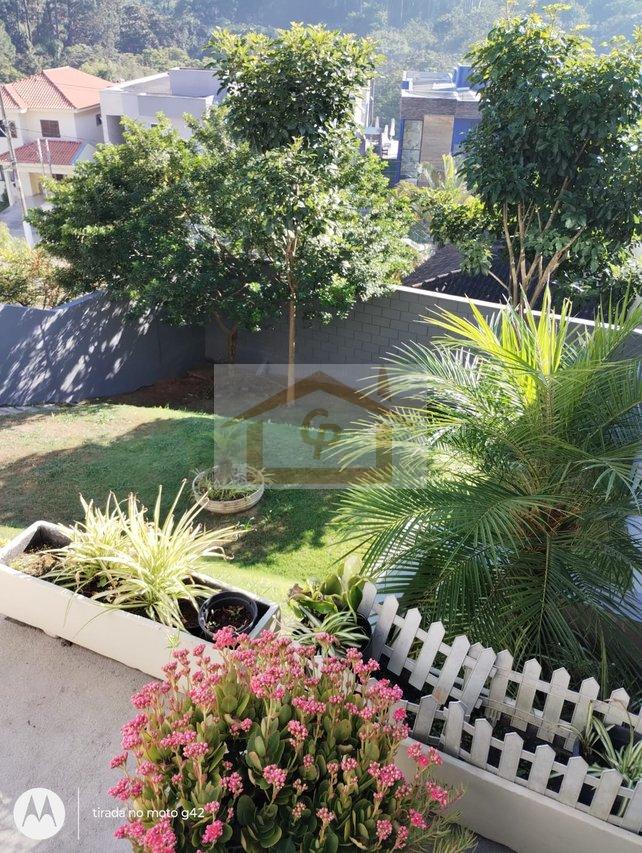 VISTA PANORÂMICA PRO PQ CEMUCAM, 3 QUARTOS SENDO UM SUITE, 4 vagas Rua dos Pinheiros Cotia - 