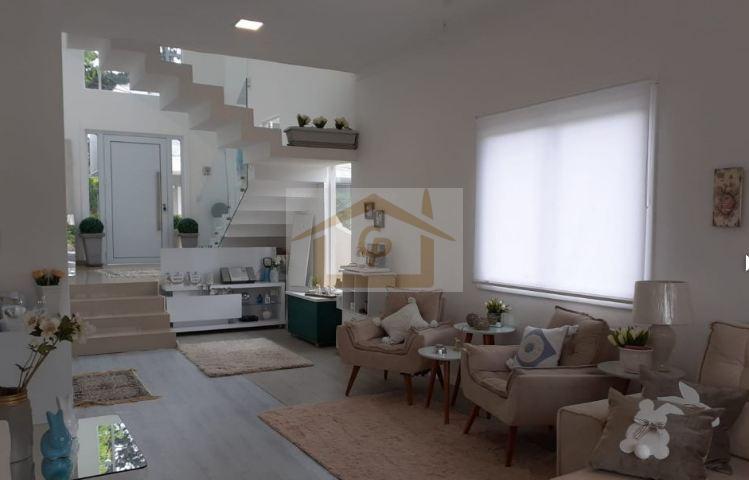 Casa, 3 quartos, 167 m² - Foto 1