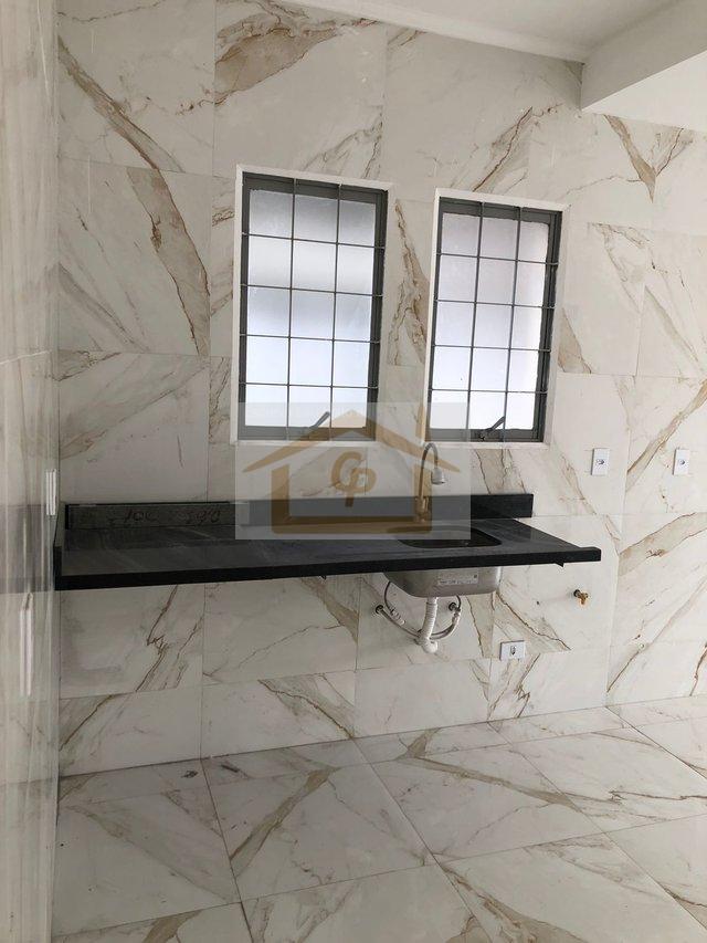 Segurança e praticidade, 206m2, 3 suítes, 4 vagas quintal com Jacuzzi!!! Rua Gagliari Cotia - 