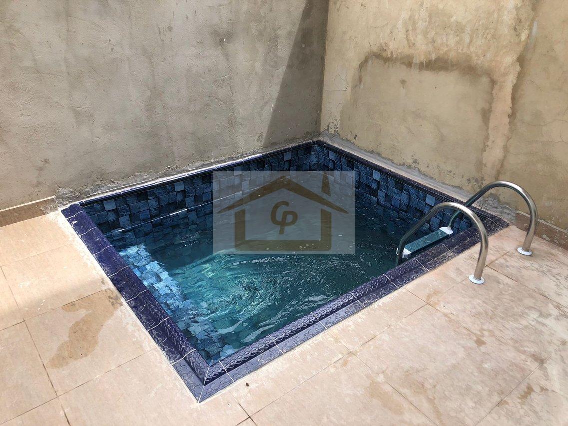Segurança e praticidade, 206m2, 3 suítes, 4 vagas quintal com Jacuzzi!!! Rua Gagliari Cotia - 