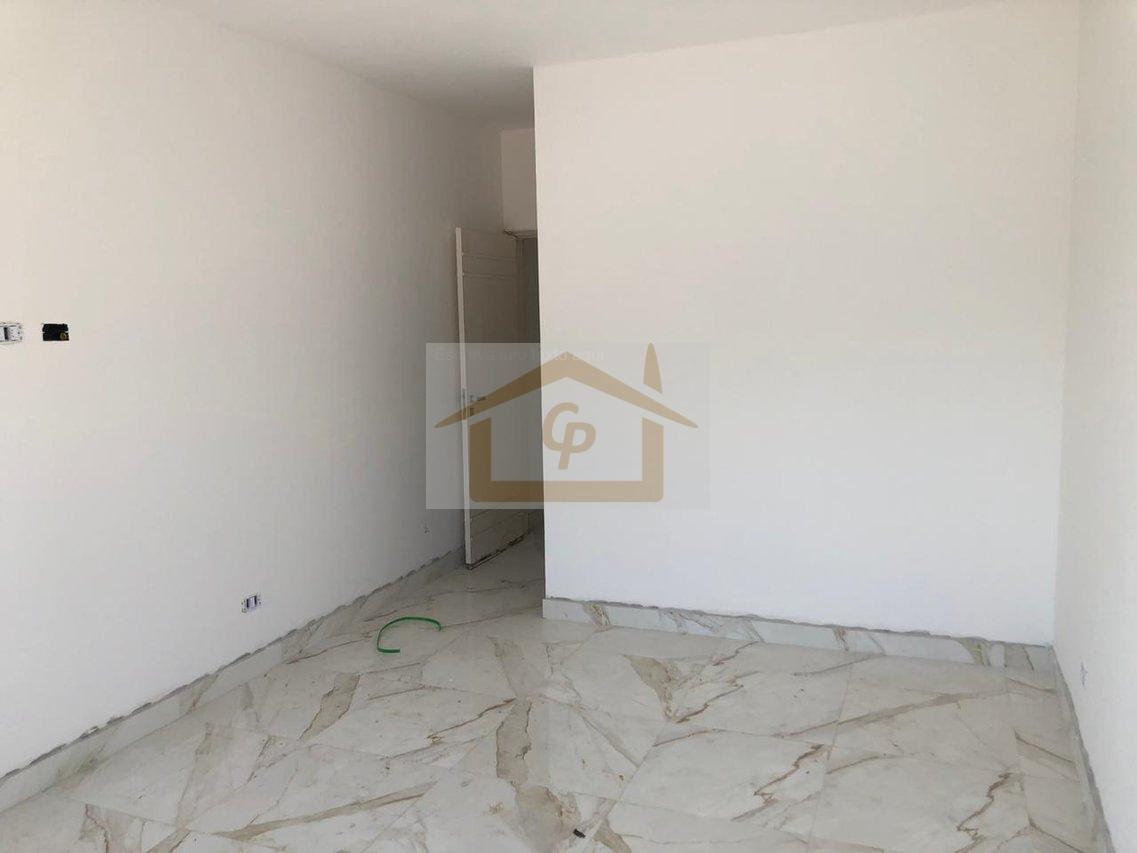 Segurança e praticidade, 206m2, 3 suítes, 4 vagas quintal com Jacuzzi!!! Rua Gagliari Cotia - 