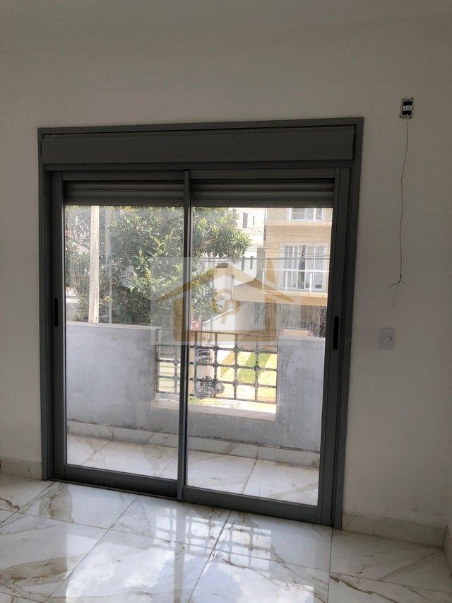 Segurança e praticidade, 206m2, 3 suítes, 4 vagas quintal com Jacuzzi!!! Rua Gagliari Cotia - 
