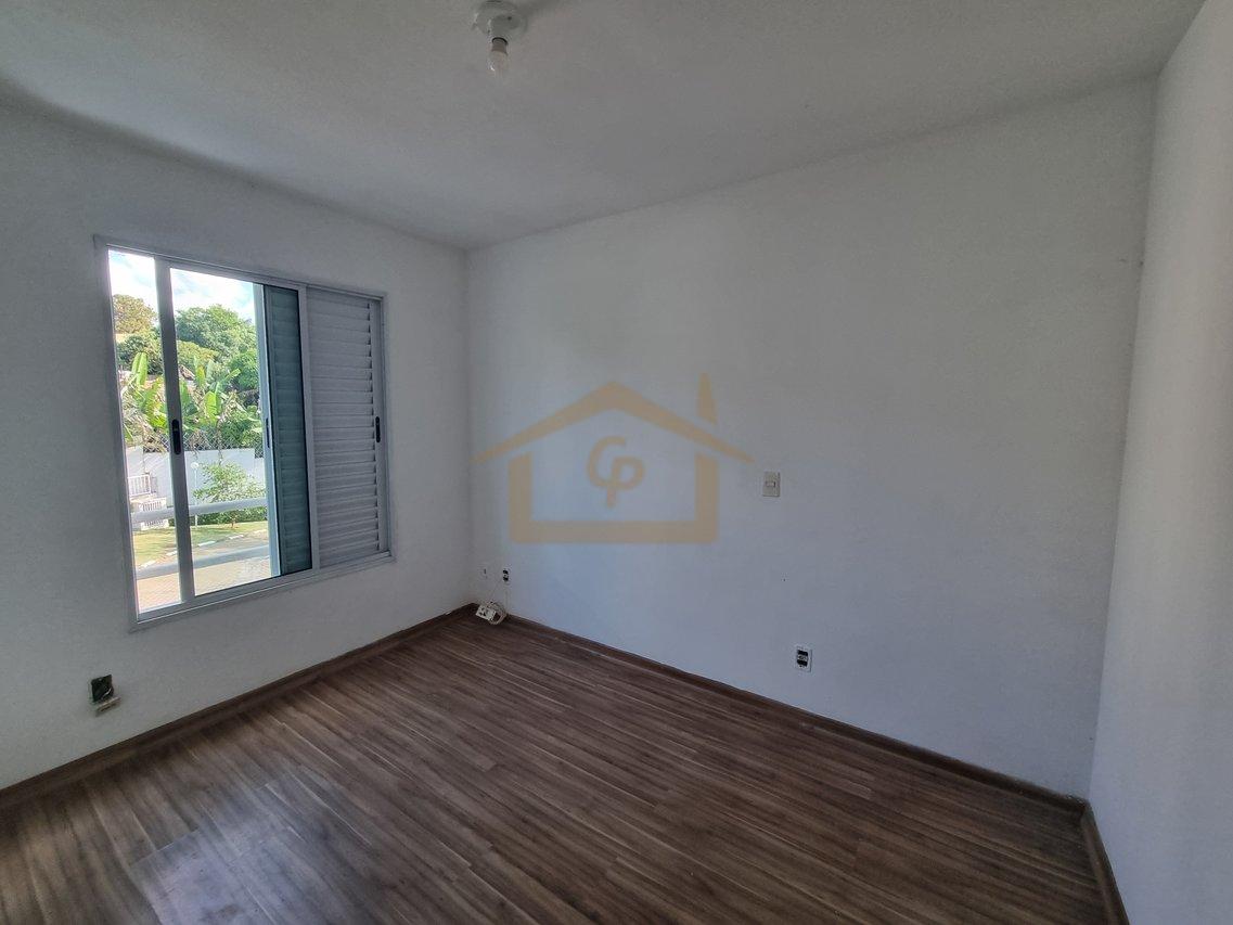 3 quartos sendo um suíte + uma sala no andar inferior Estrada do Capuava Cotia - 