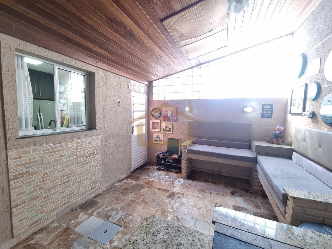 Bela área Gourmet 3 quartos sendo um suíte, forno de pizza, fogão e churrasqueira, 2 vagas Estrada do Capuava Cotia - 