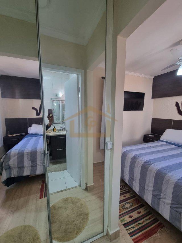 Bela área Gourmet 3 quartos sendo um suíte, forno de pizza, fogão e churrasqueira, 2 vagas Estrada do Capuava Cotia - 