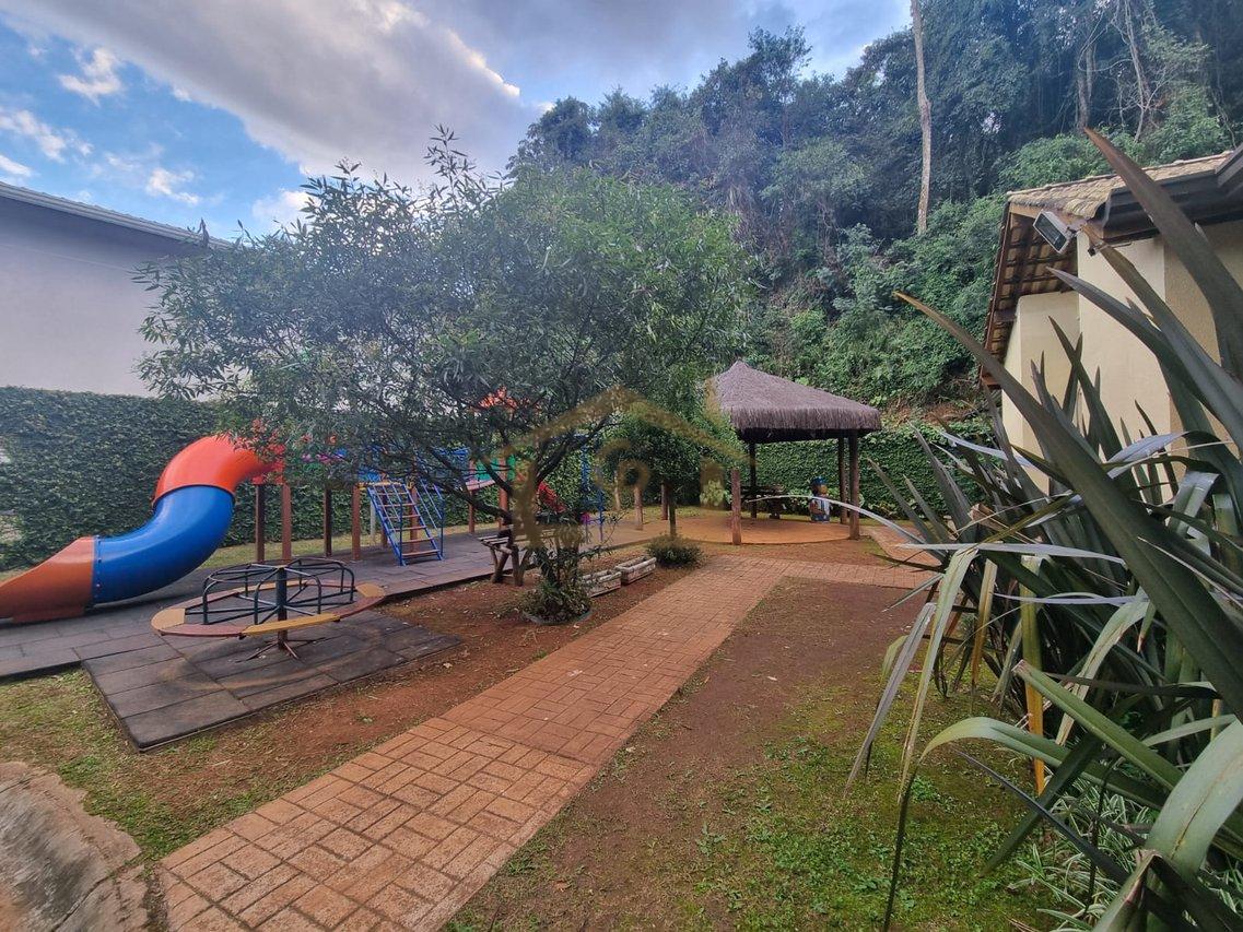Iluminação embutida! Natureza!!! 3 quartos, 2 vagas Rua Guarujá Cotia - 