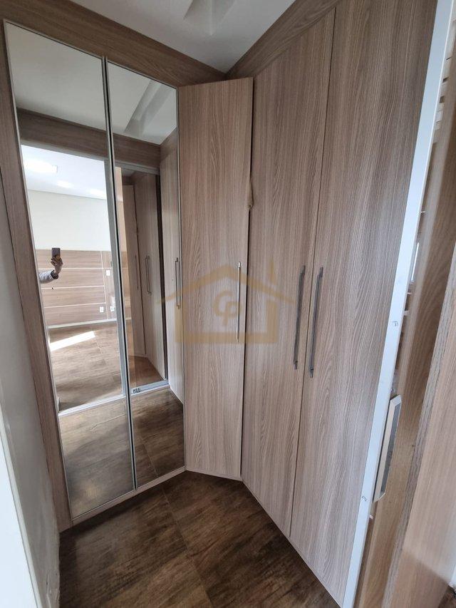 Casa com piscina, 3 quartos sendo um suíte, 2 vagas Estrada do Capuava Cotia - 
