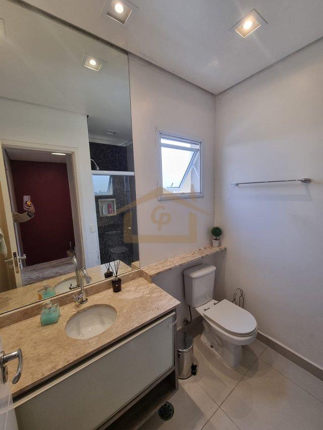 Casa com piscina, 3 quartos sendo um suíte, 2 vagas Estrada do Capuava Cotia - 