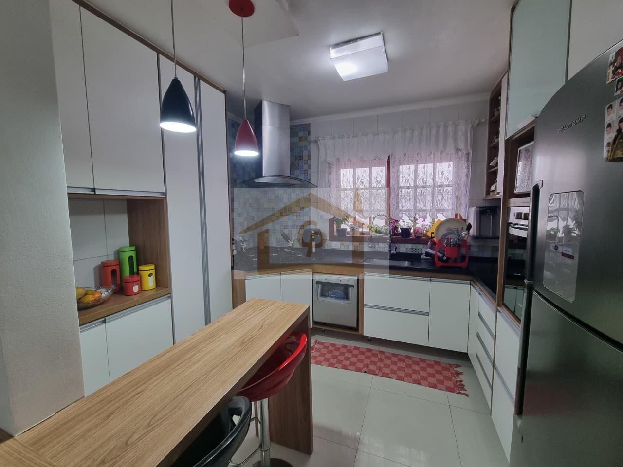 Casa, 3 quartos, 142 m² - Foto 7