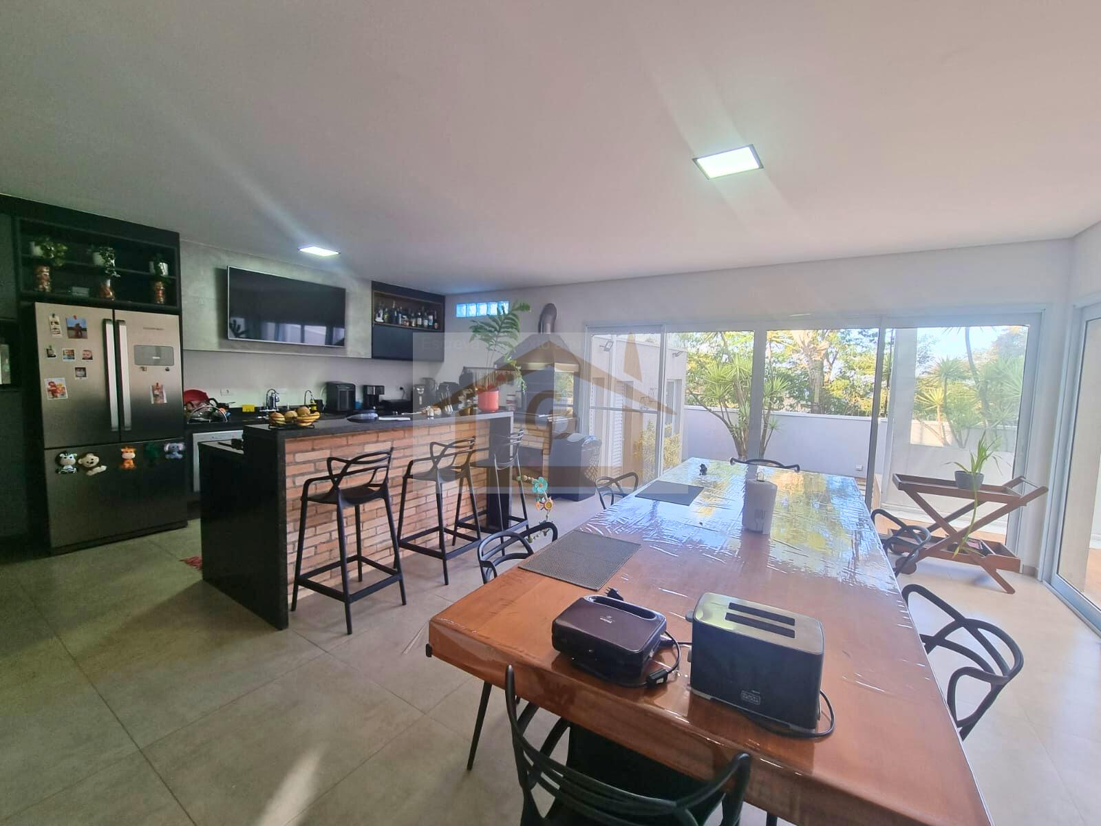 Casa, 3 quartos, 214 m² - Foto 6