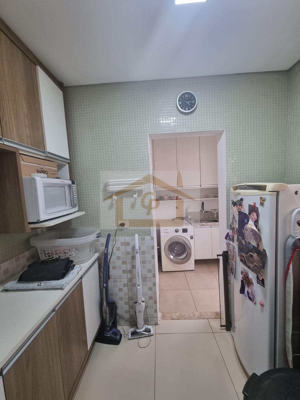 Casa, 3 quartos, 214 m² - Foto 11