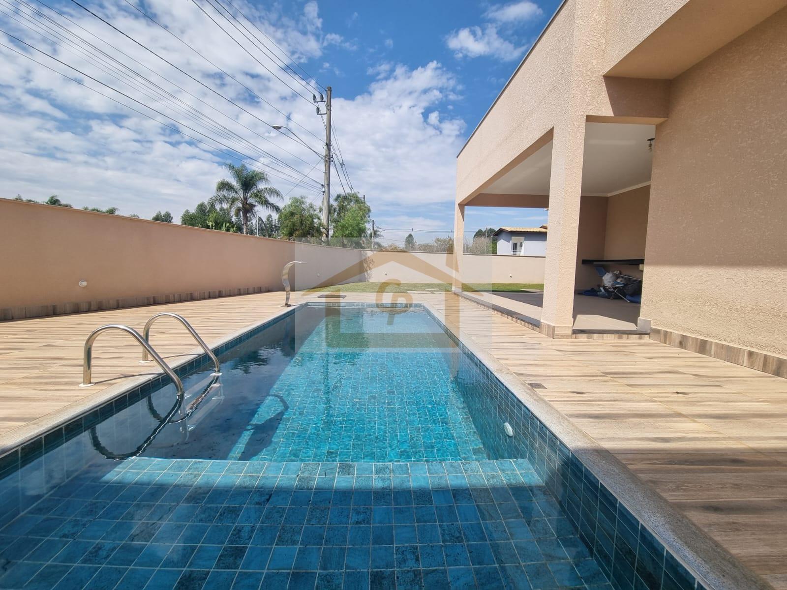 Casa, 3 quartos, 239 m² - Foto 1