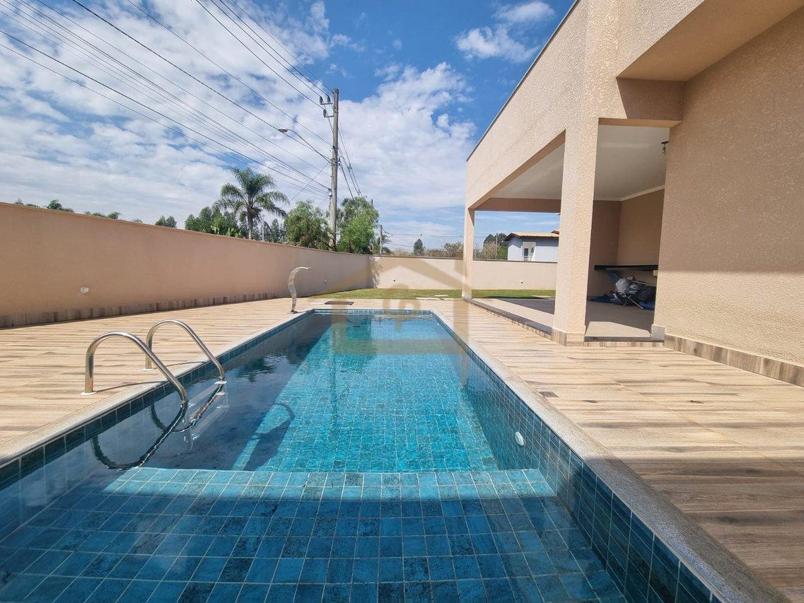 Encante a família, 3 quartos (1 suíte, espaço para o closet), 4 vagas Estrada da Mineração Ouro Branco Vargem Grande Paulista - 