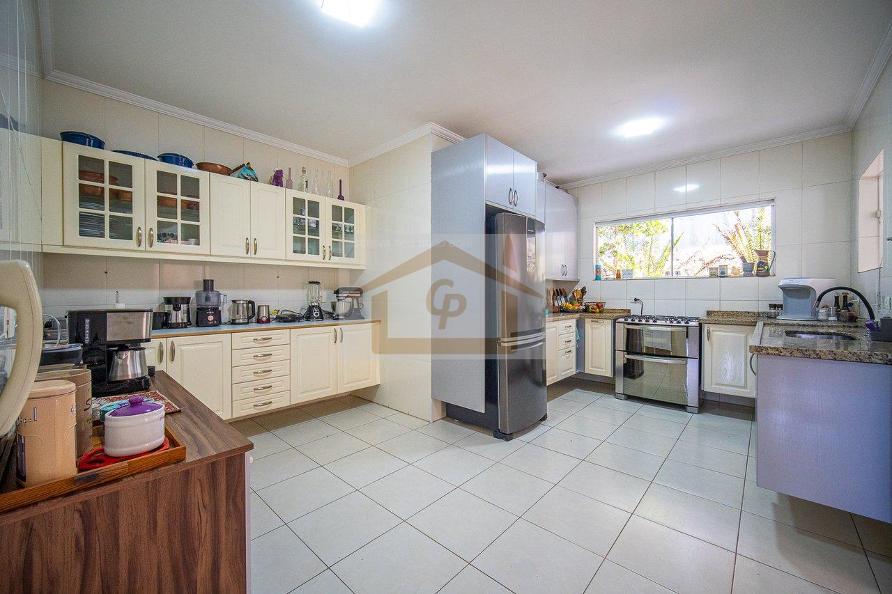 Casa com 4 dormitórios, sendo 4 suítes à venda - Granja Viana - Cotia/SP Rua Jupi Carapicuíba - 